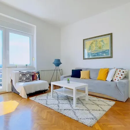 Apartment Reful Kraljevica
