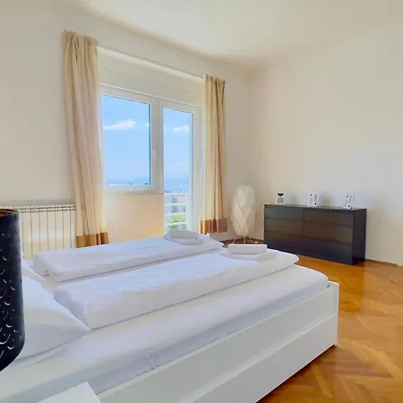 Reful Apartment